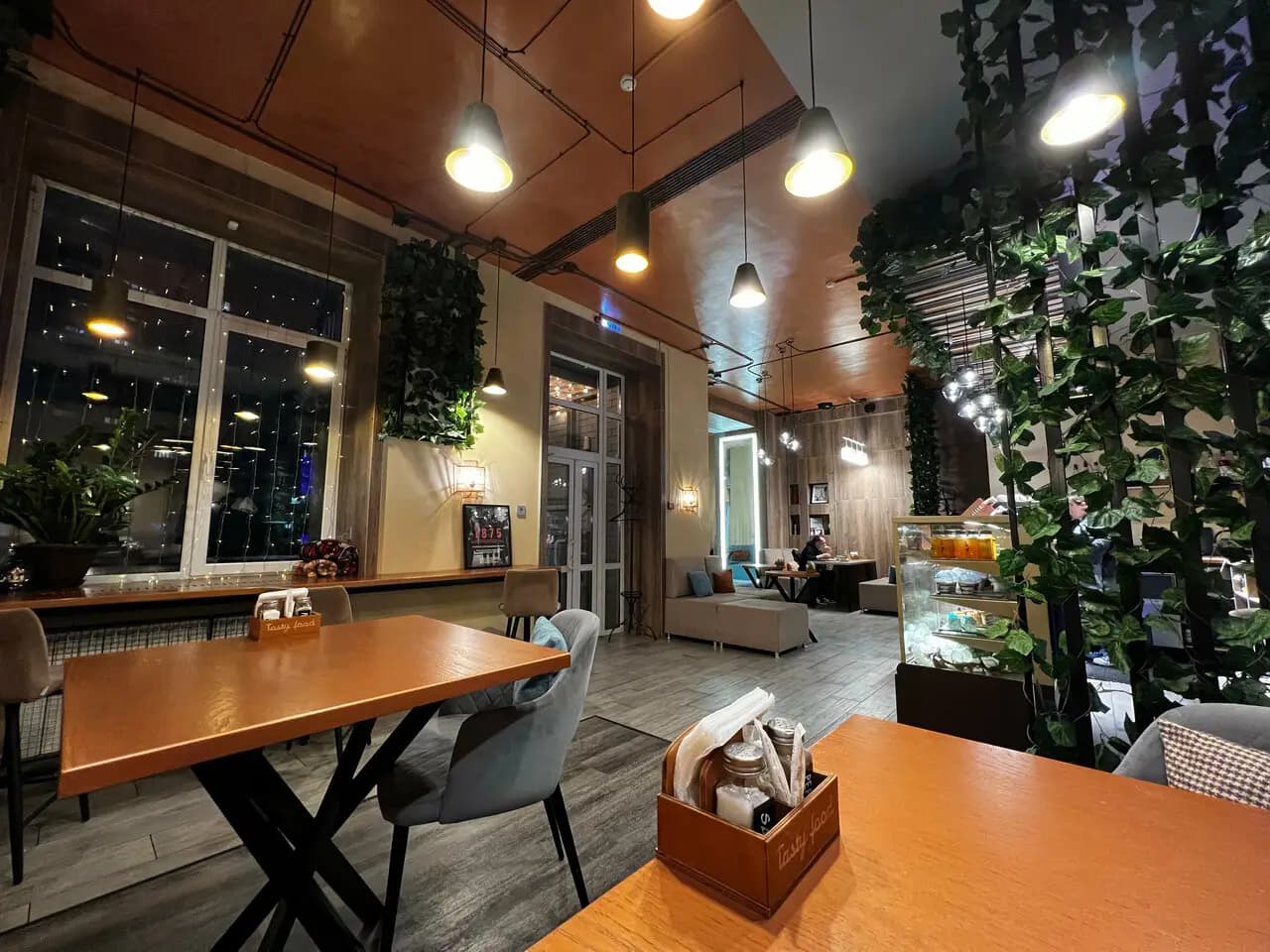 Кафе Лев Яков