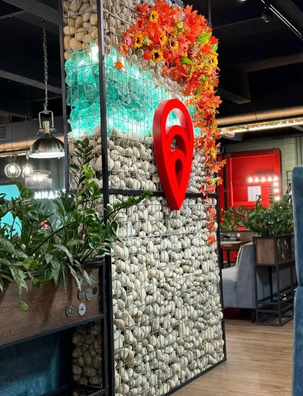 Мидийное место