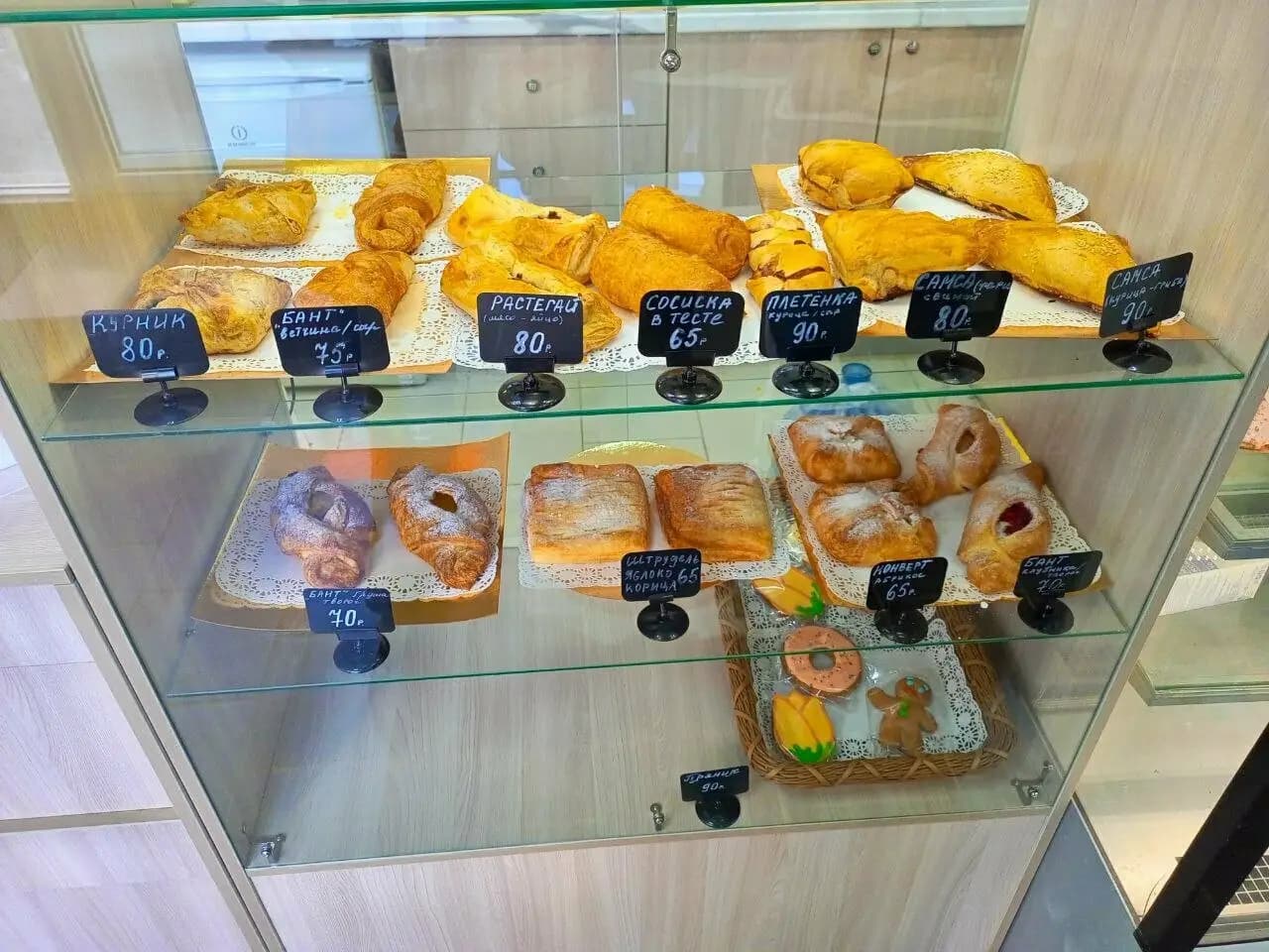 Шаурма и чебурек