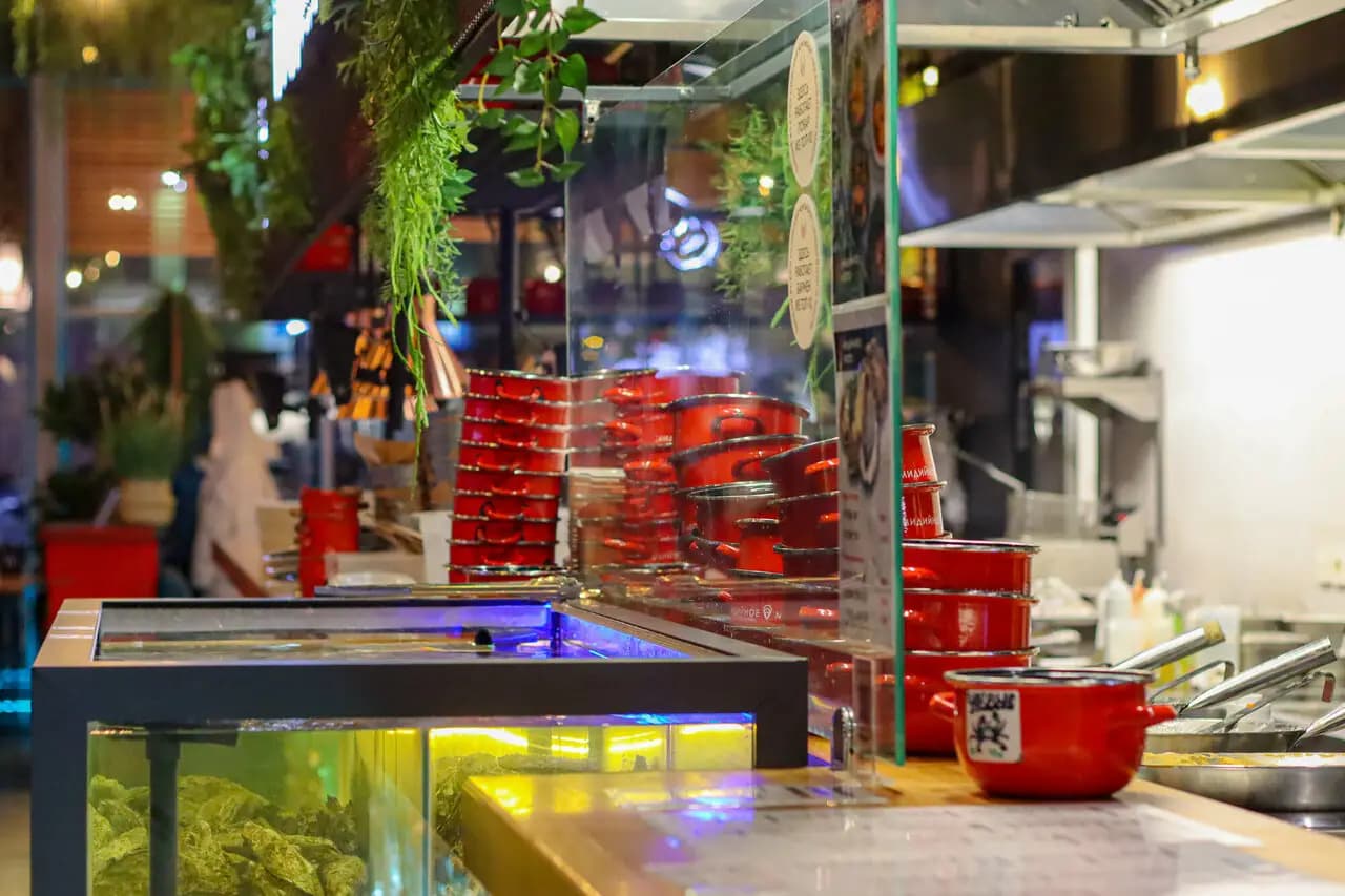 Мидийное место