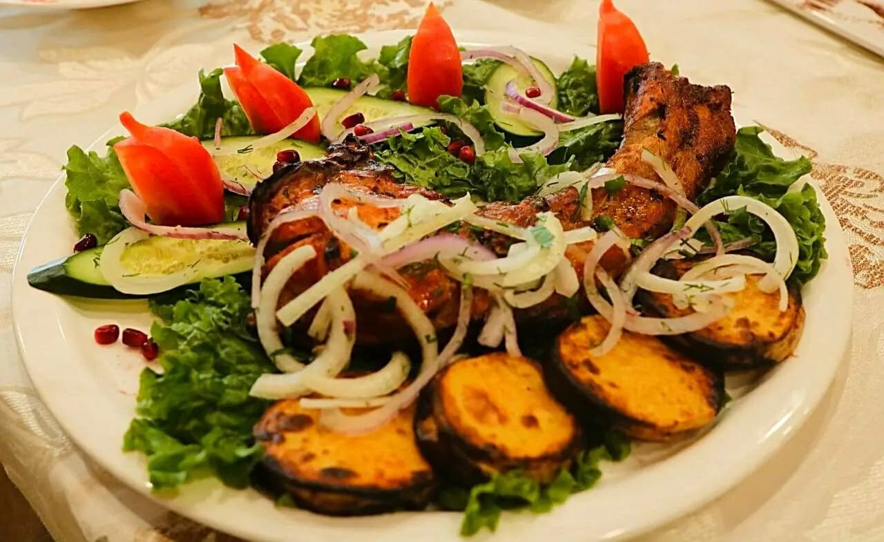 Салун Синема