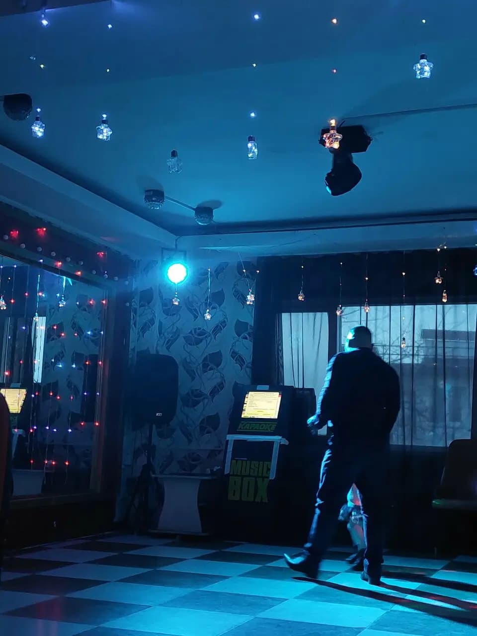 Золотой дракон