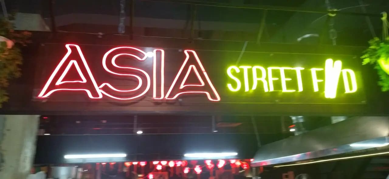 Asia33