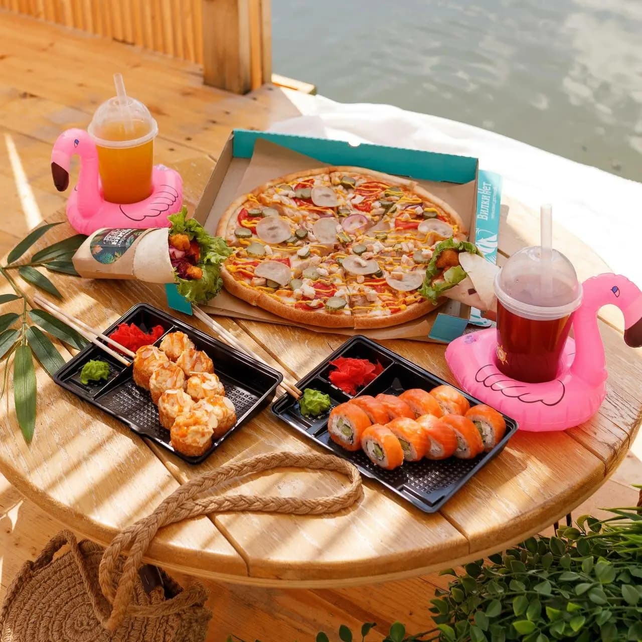 ВилкиНет - сеть кафе с доставкой