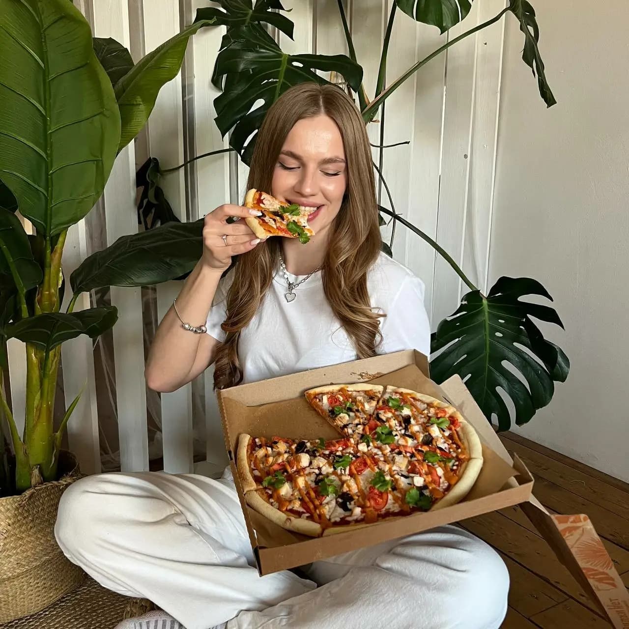 ВилкиНет - сеть кафе с доставкой