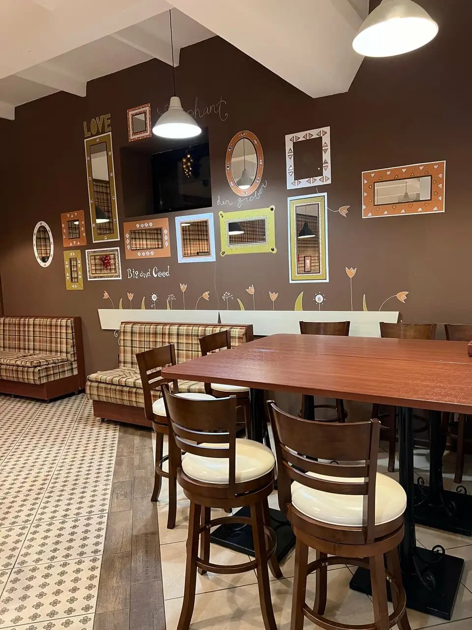 Семь слонов