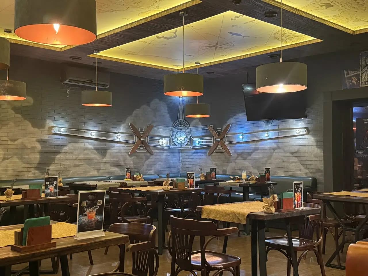 Авиа-паб Авиатор