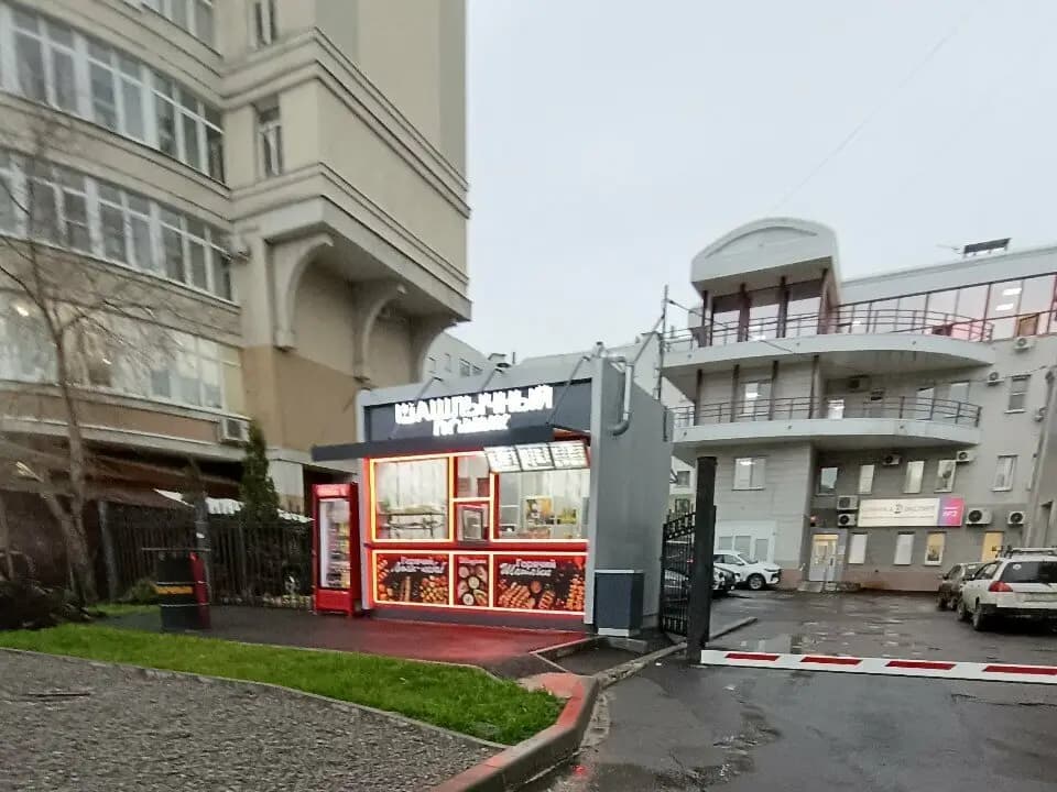 Шашлычный домик