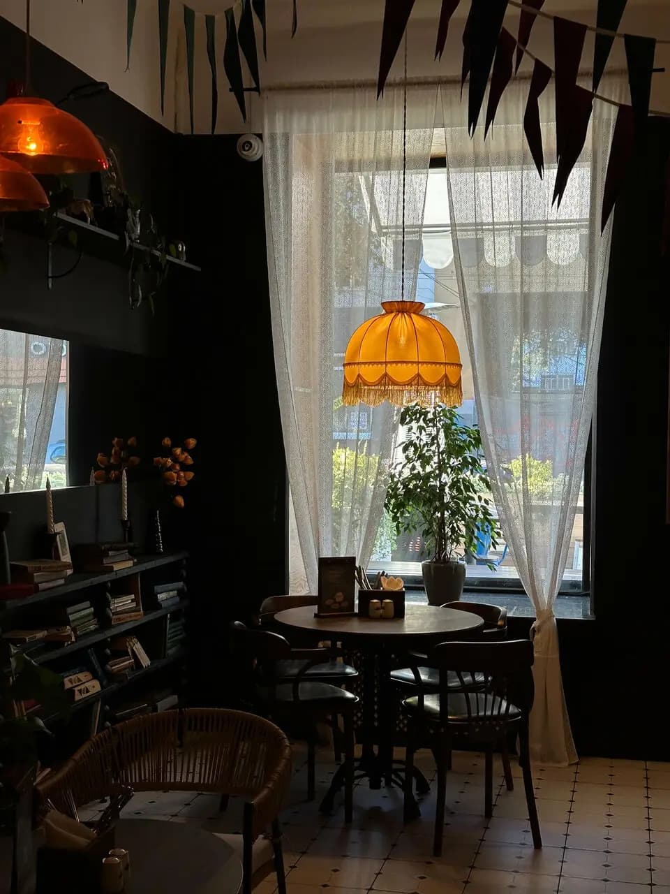 Лизонька, ты где?