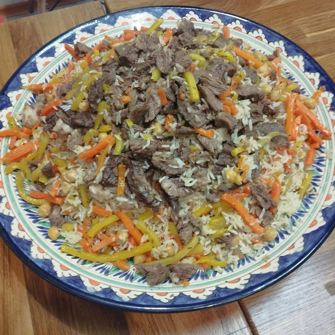 Центр плова