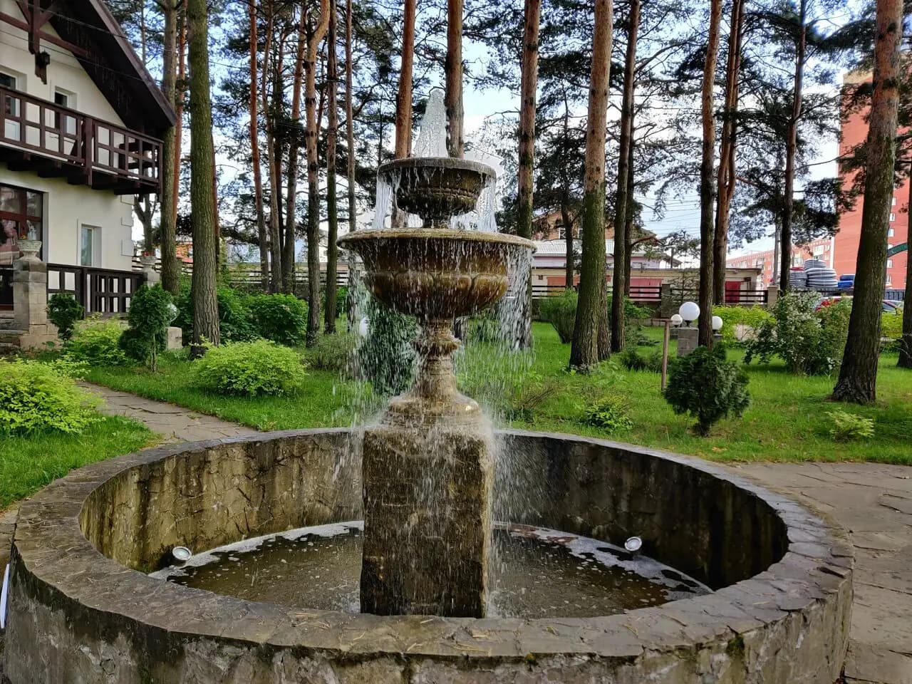 Сосновый Дворик