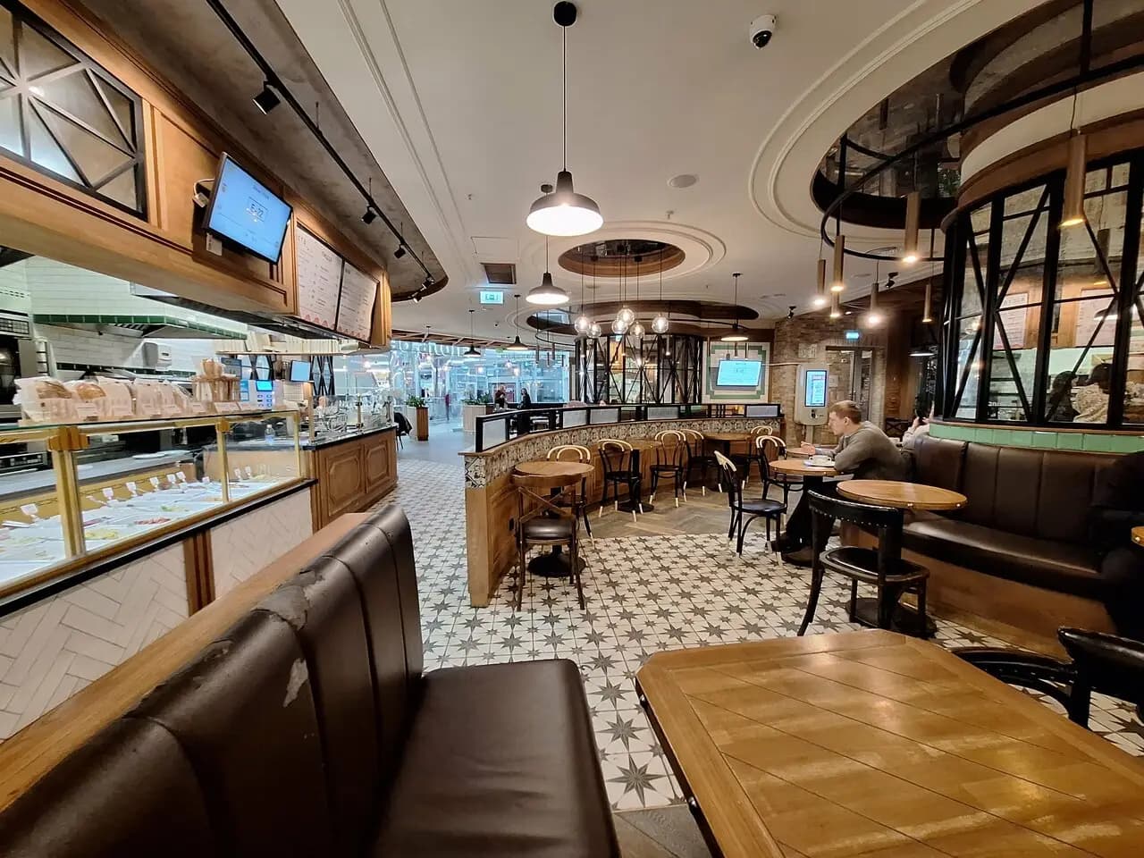 Поль бейкери