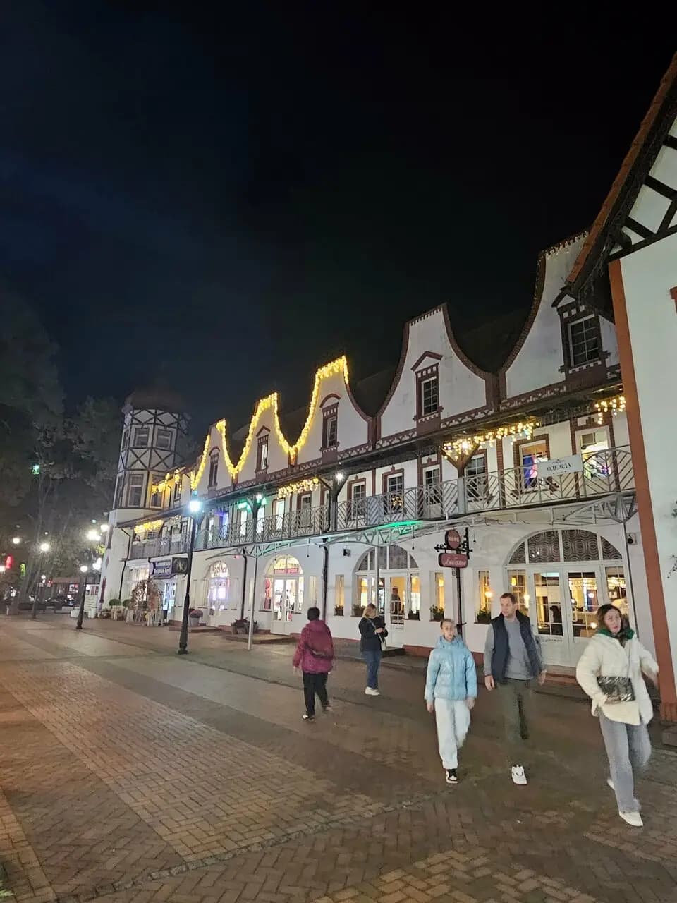 У лукоморья