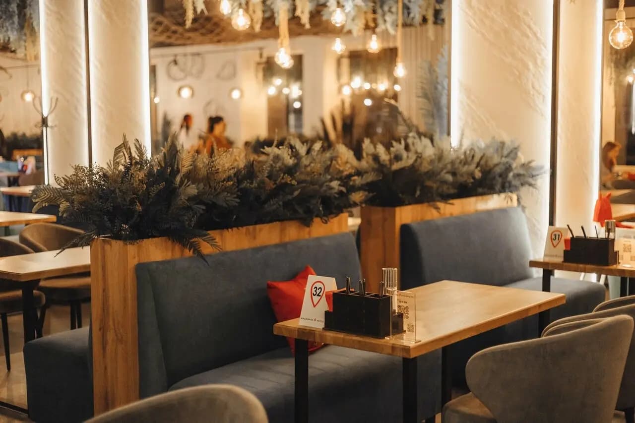 Мидийное место