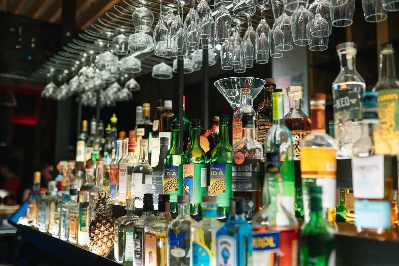 Так или Иначос