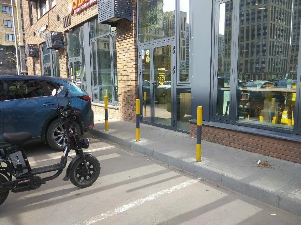 Зашумел район