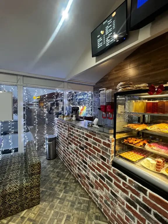 ШаурмечнаЯ Ем-мясо