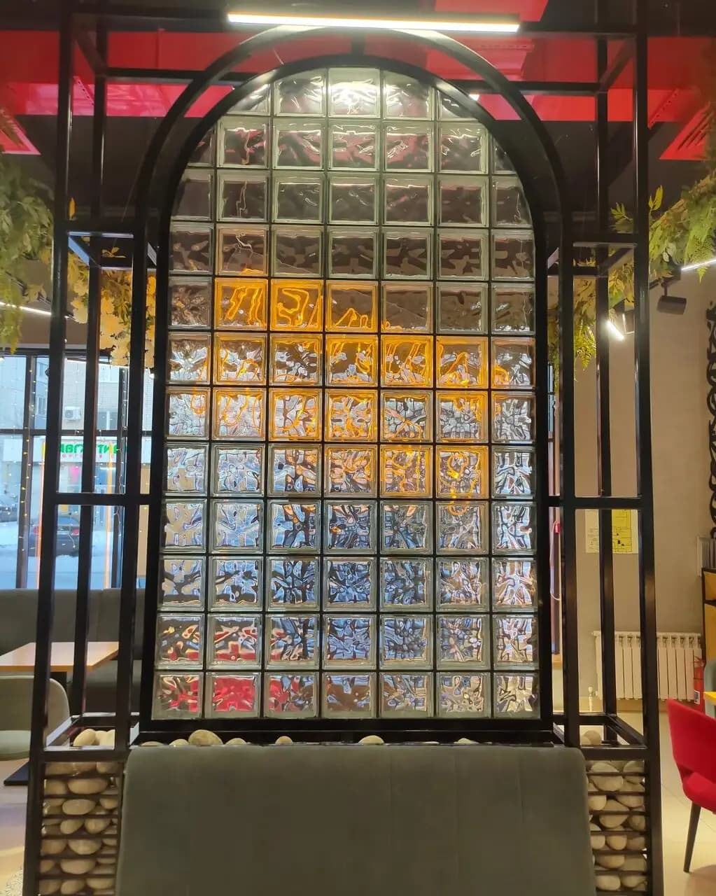 Зашумел район