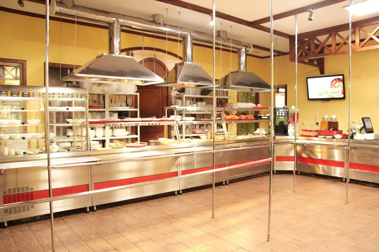 Домашняя столовая