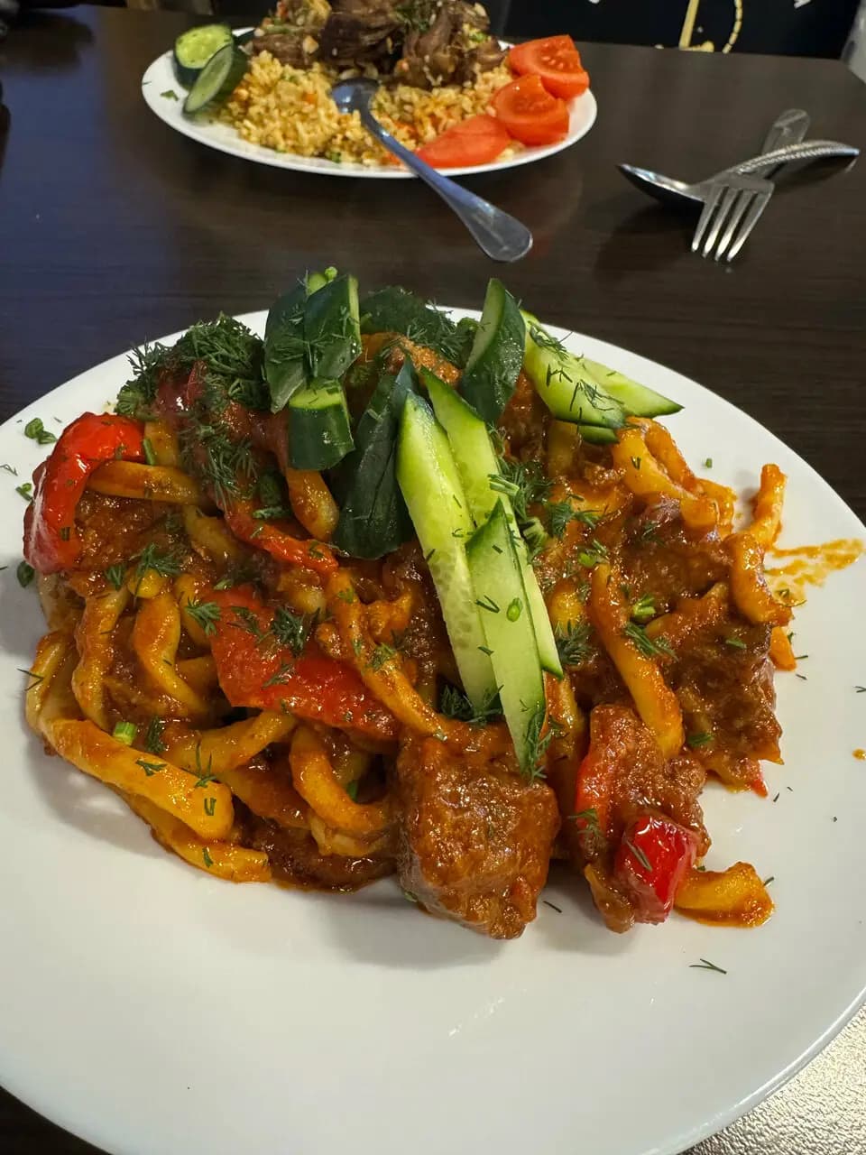 Кафе на аллее