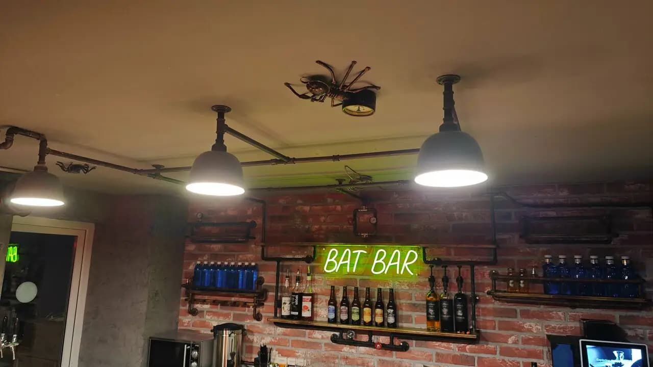 Bat Bar