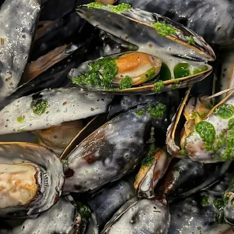 Мидийное место