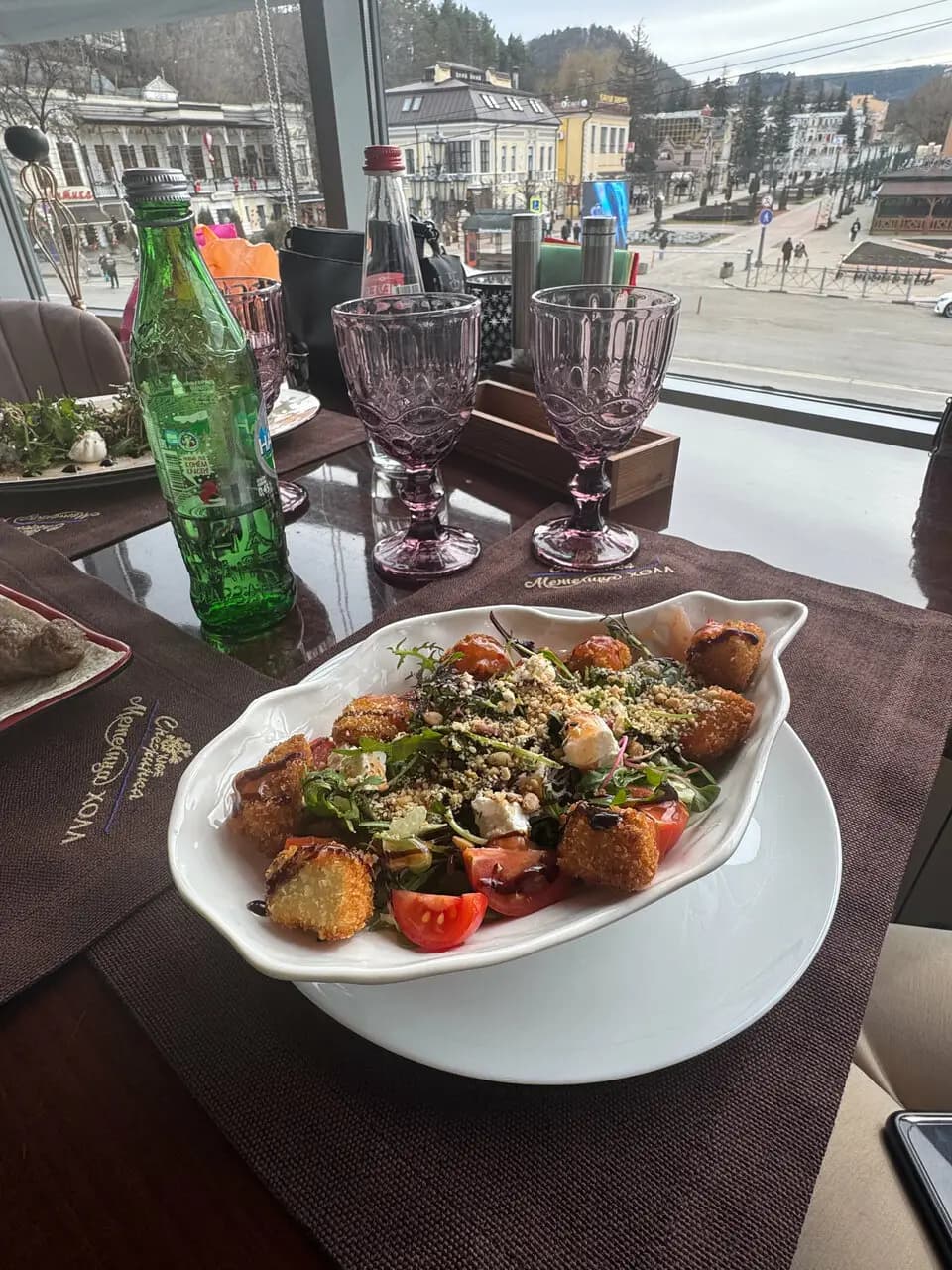 Метелица Холл