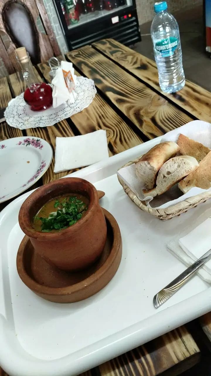 Абхазский дворик