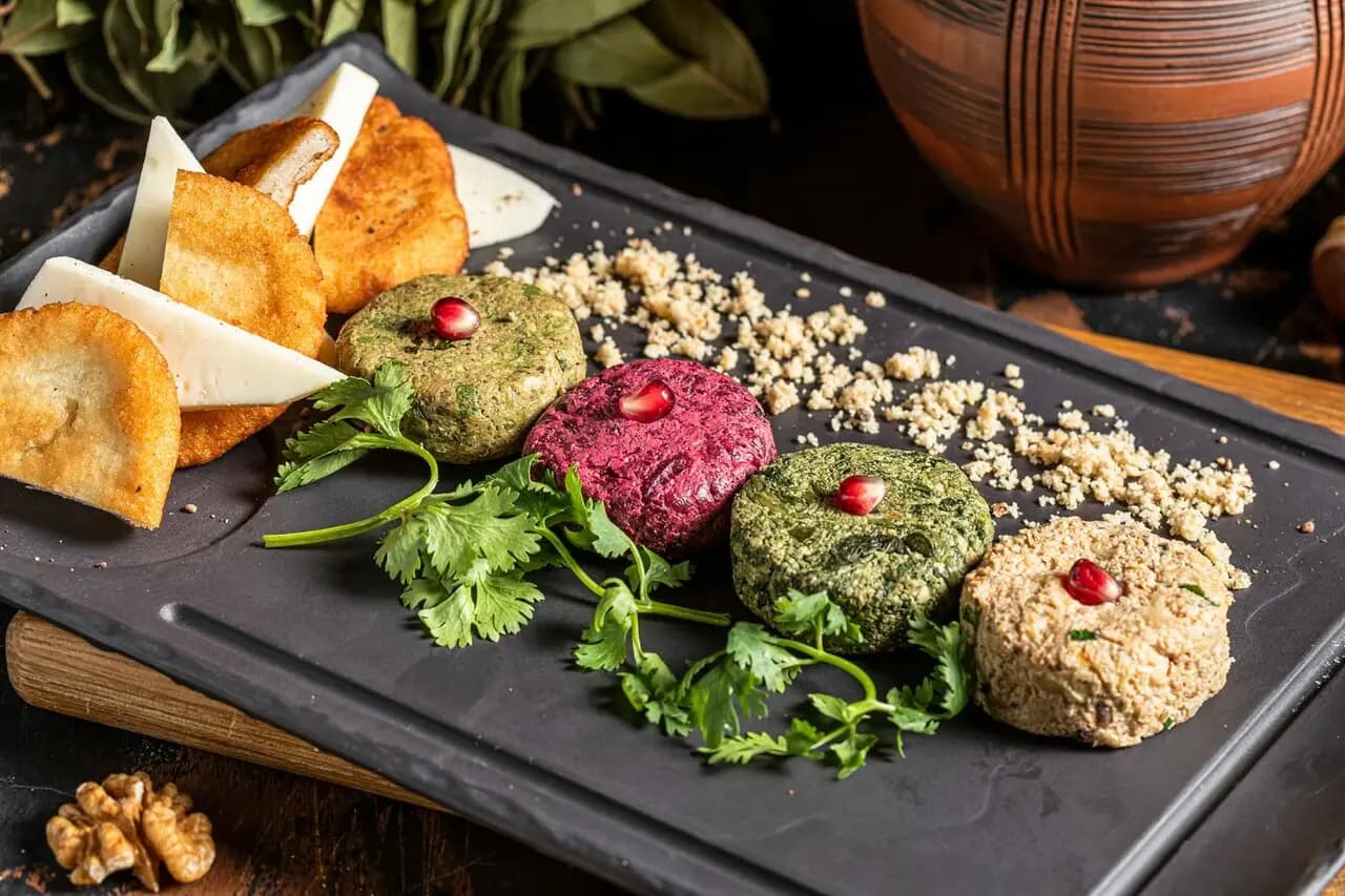 Pro. Хинкали by Novikov