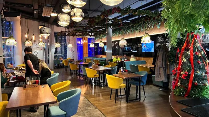 Мидийное место