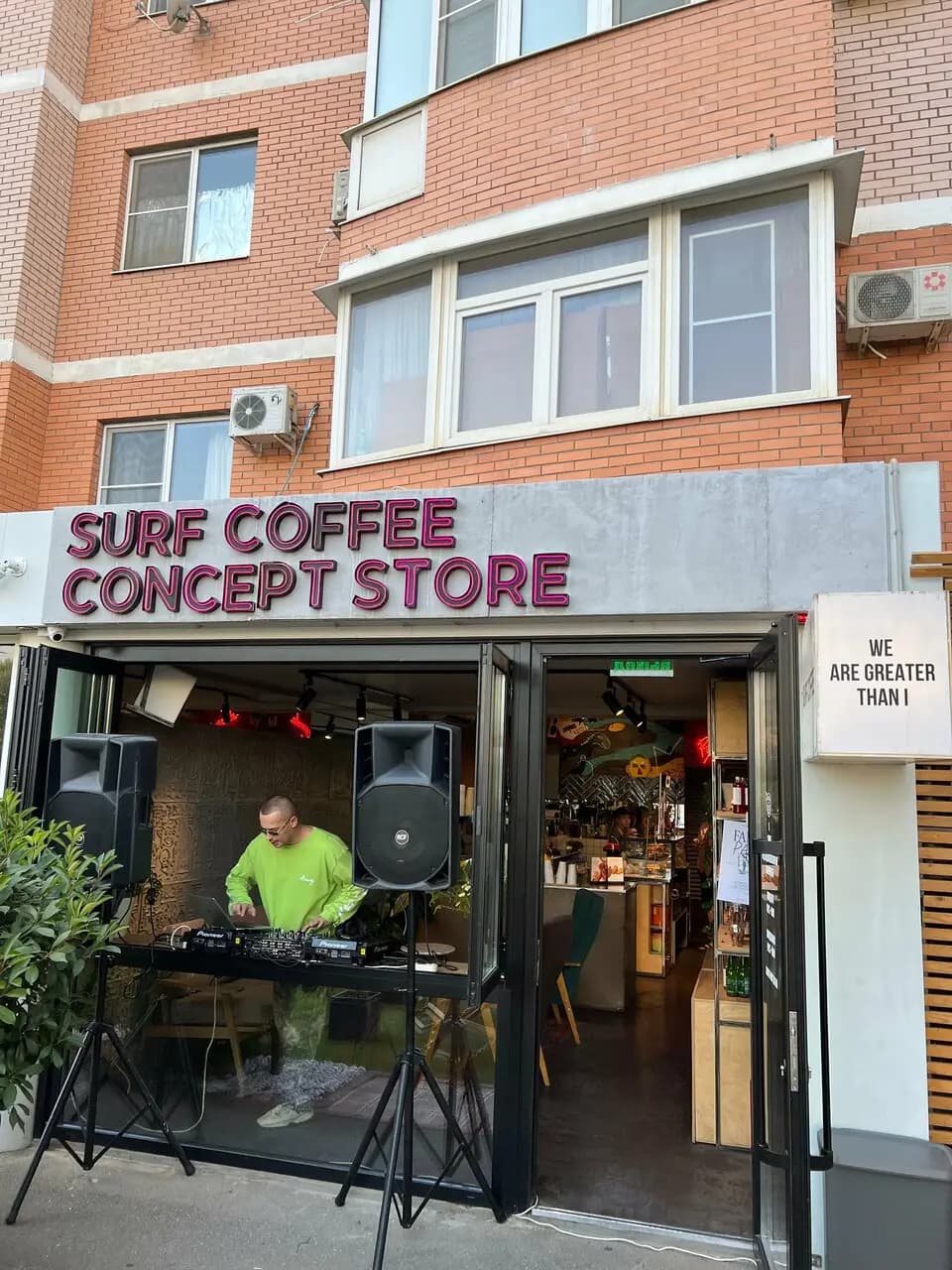 Surf Coffee X Family