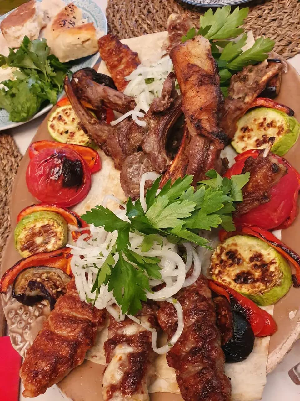 Баран и бисер