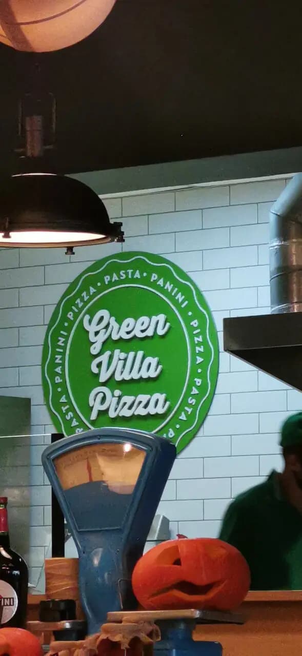 Green Villa Pizza