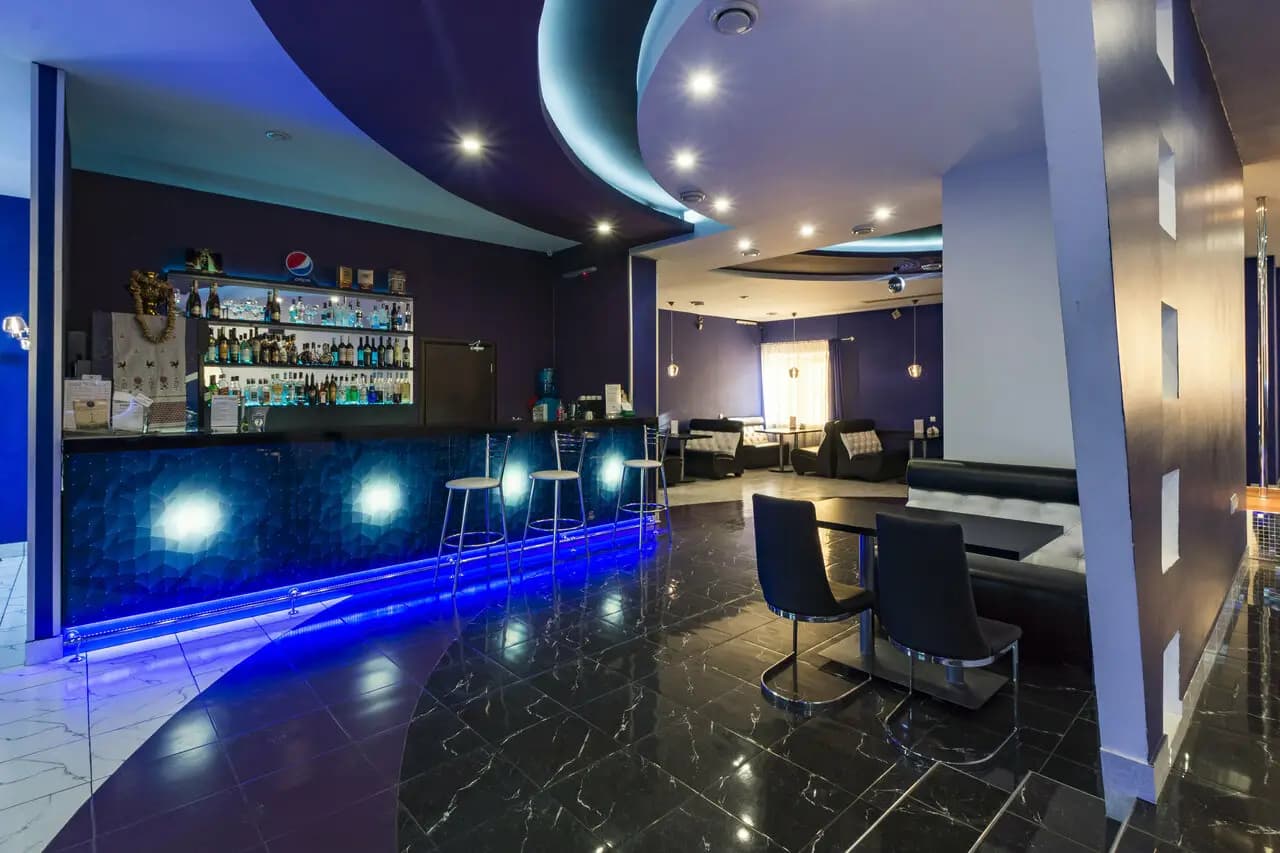 Кафе у озера