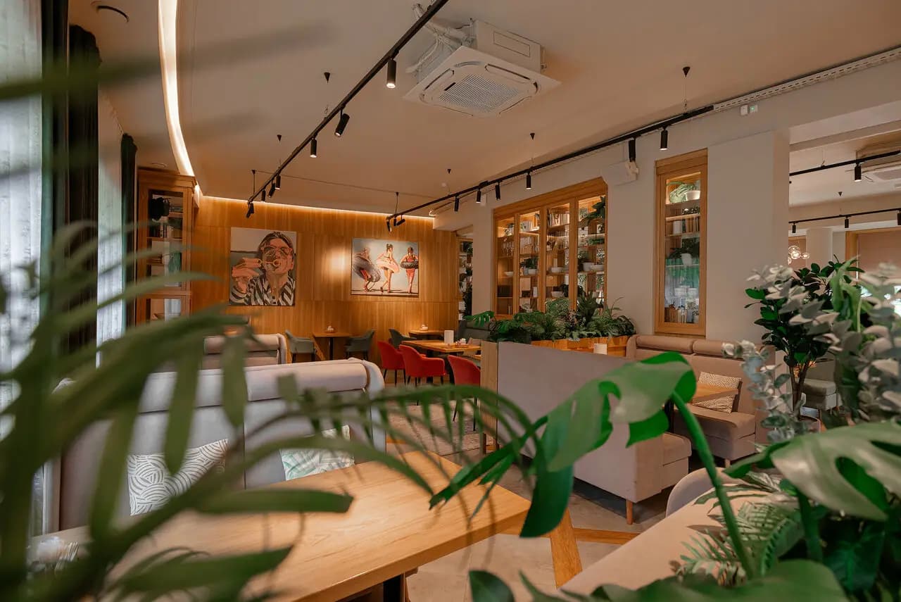 Своя компания