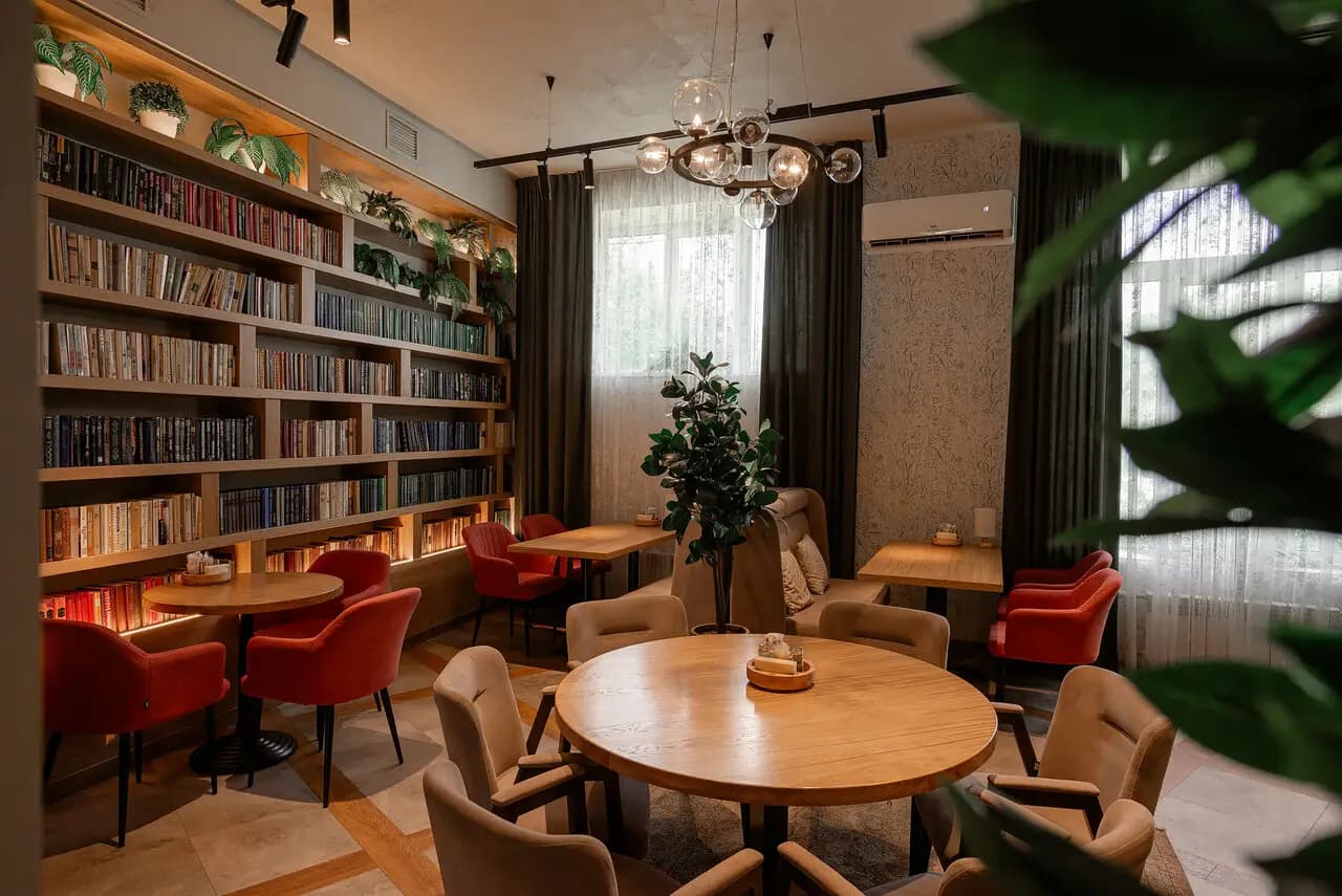 Своя компания