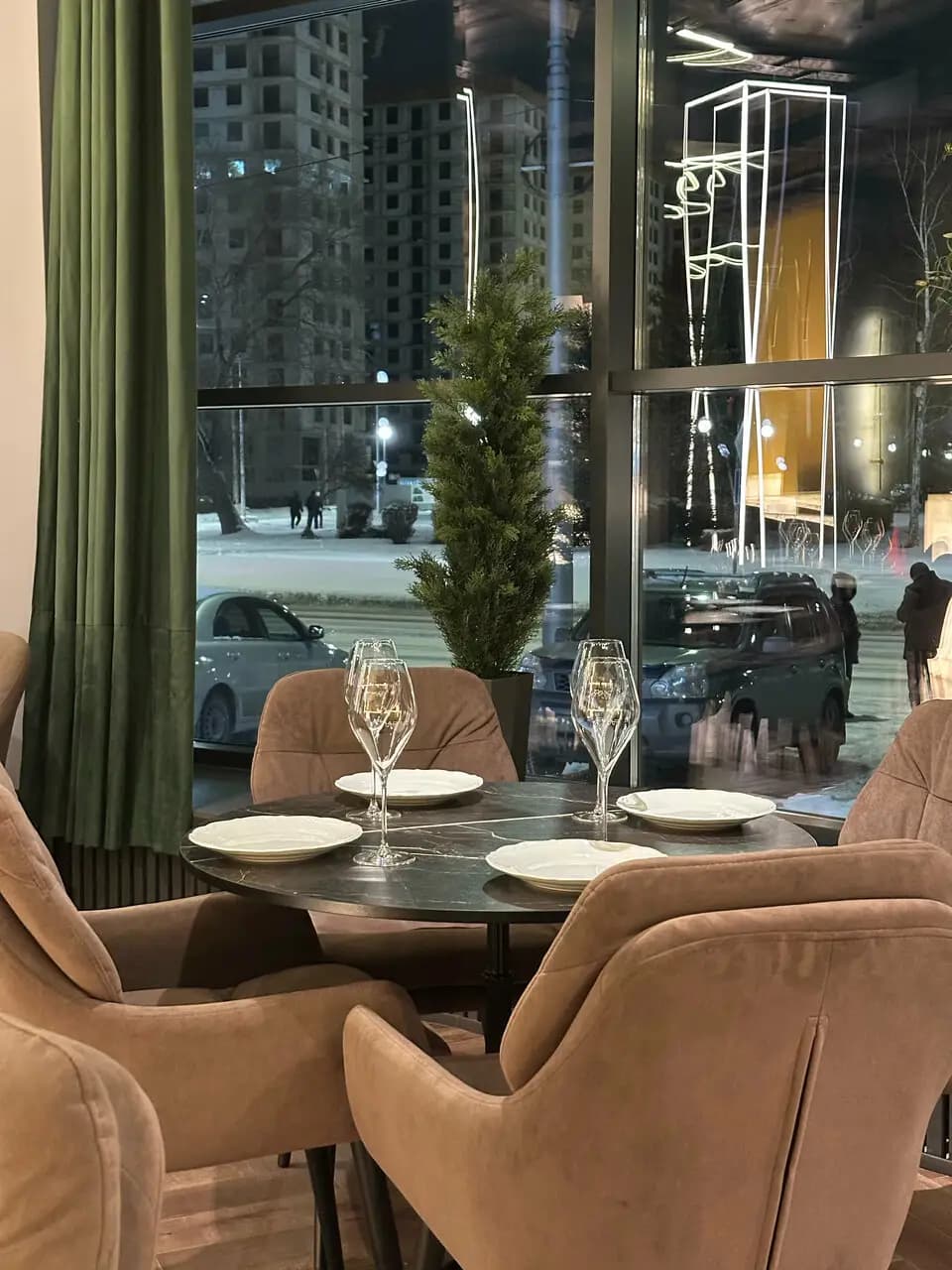 На патриарших