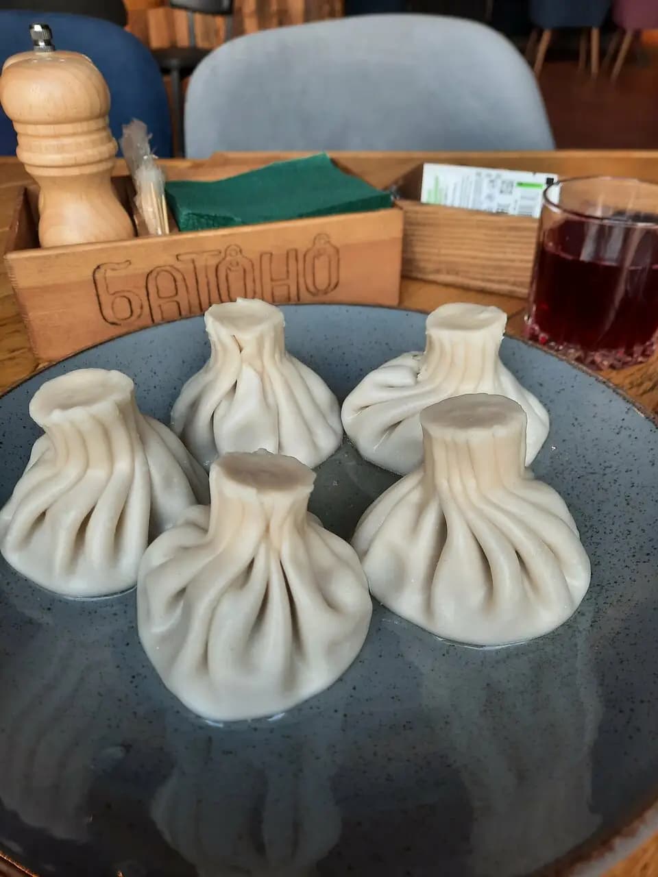 Батон Хинкали