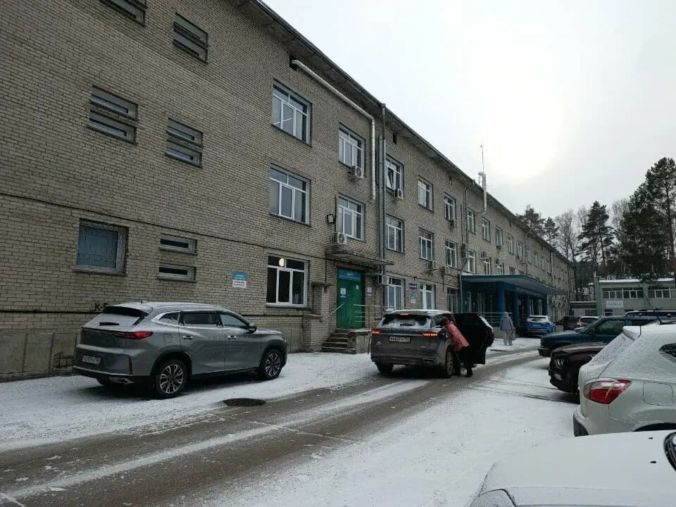 Coffee and food to go