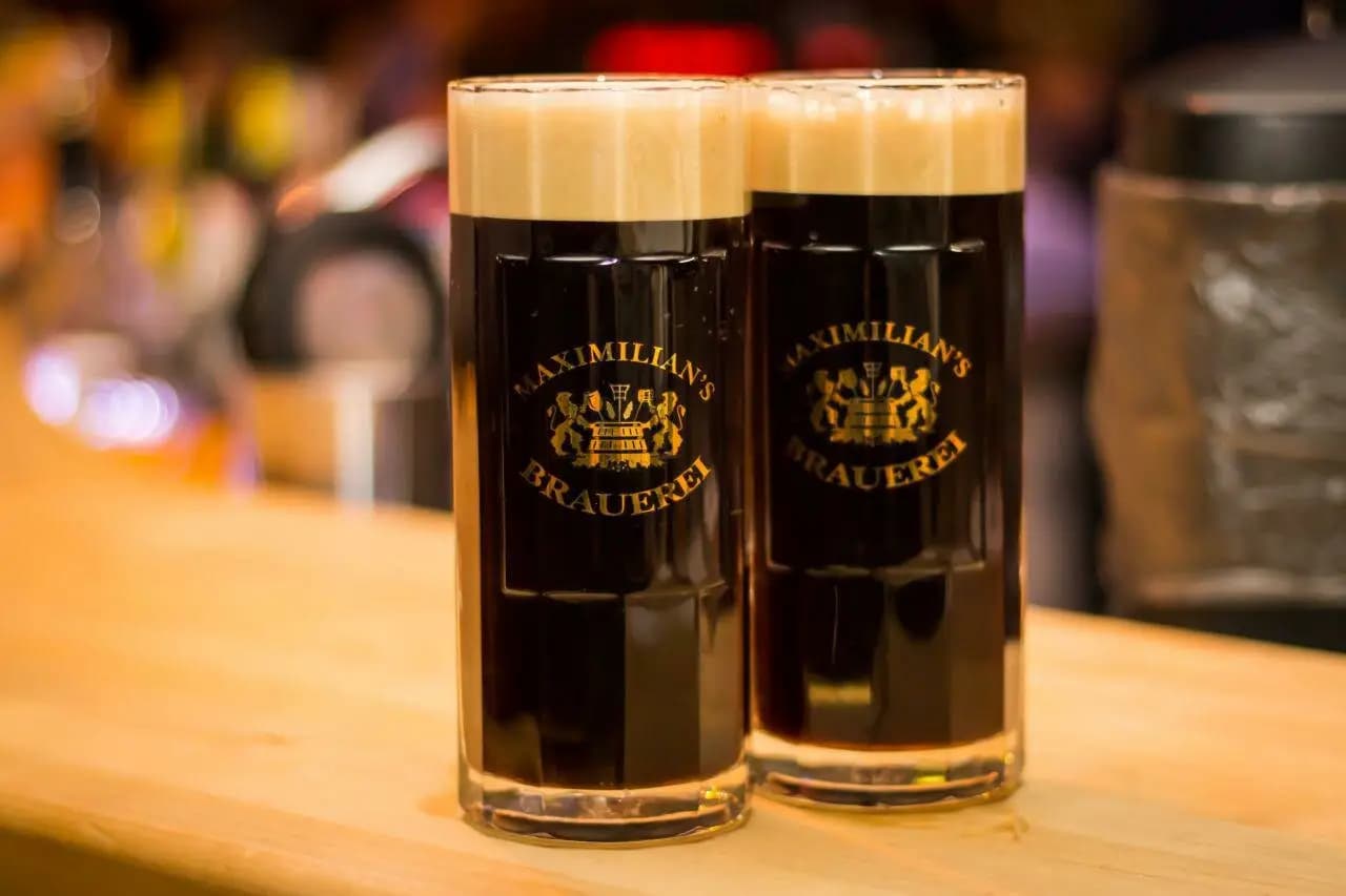 Максимилианс