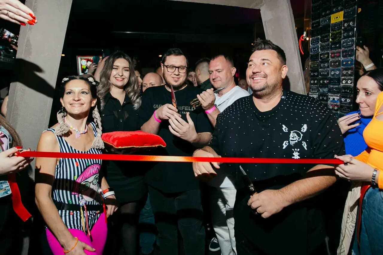 Руки ВВерх!