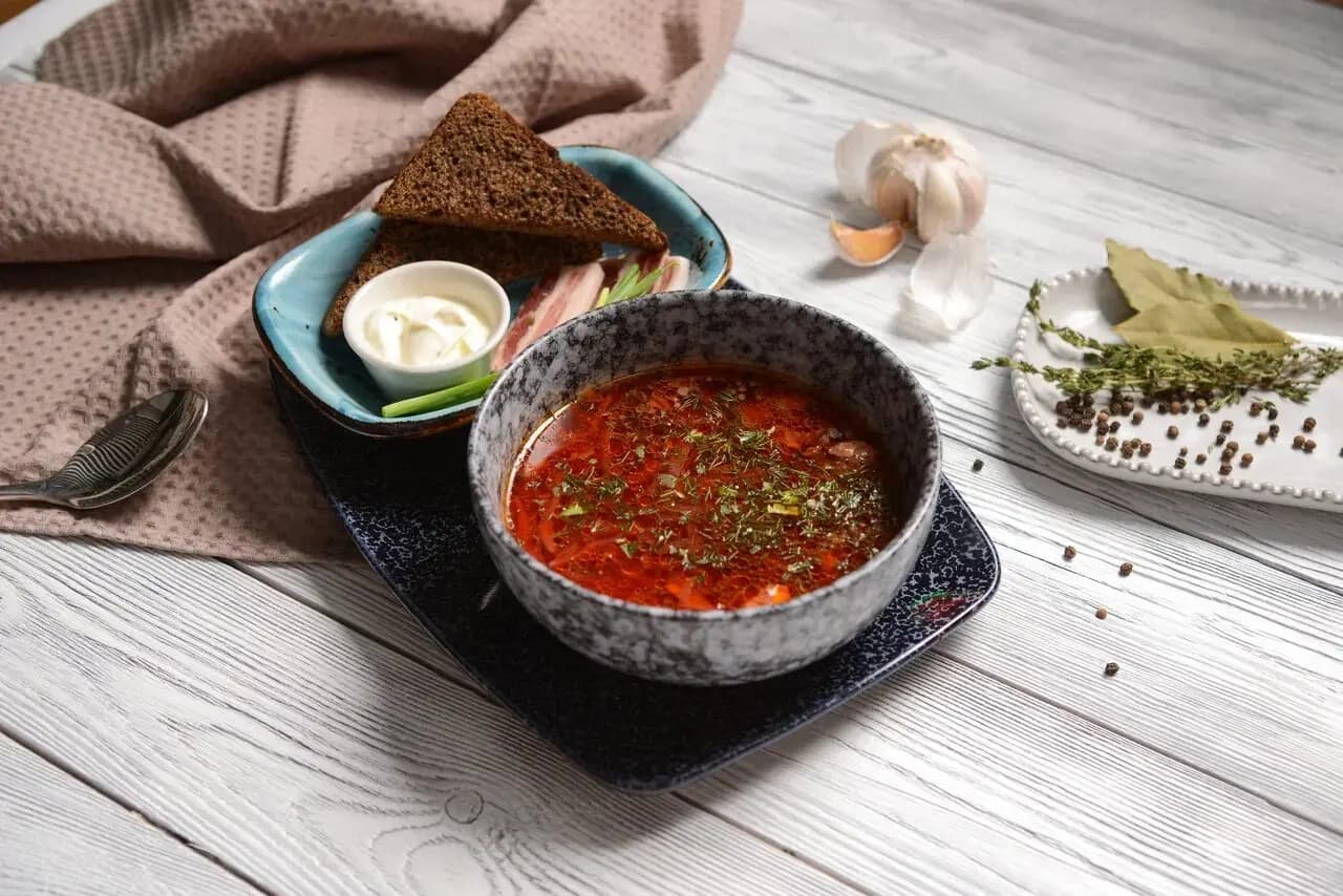 Станция Сады