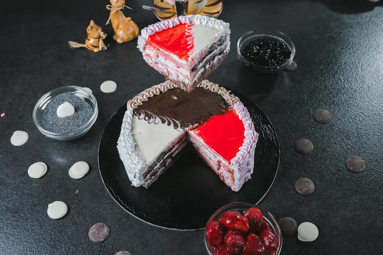 Черный и белый