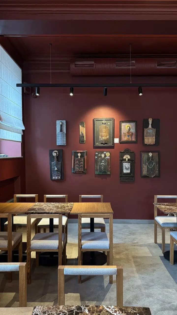 Тайная В. Бистро и Вино