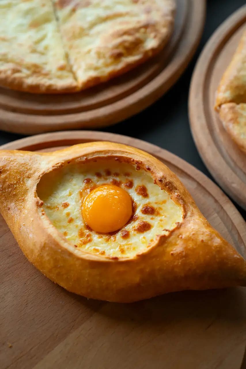 Вино и Пхали