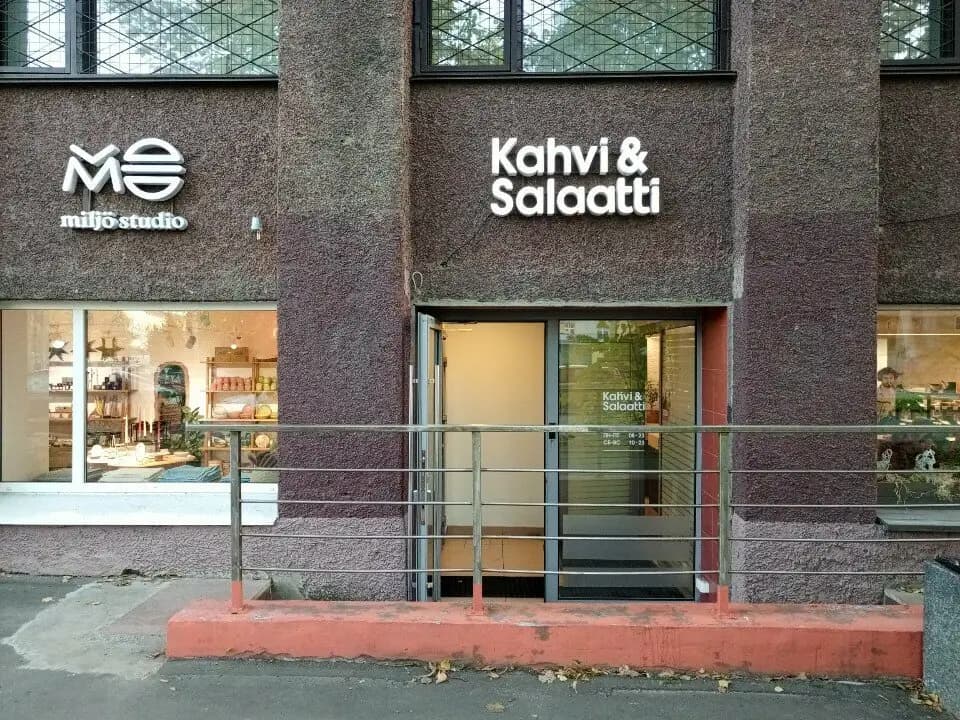 Kahvi & Salaatti