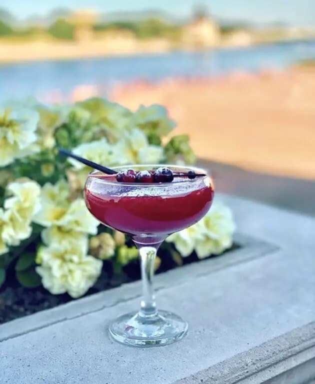 СтругановЪ