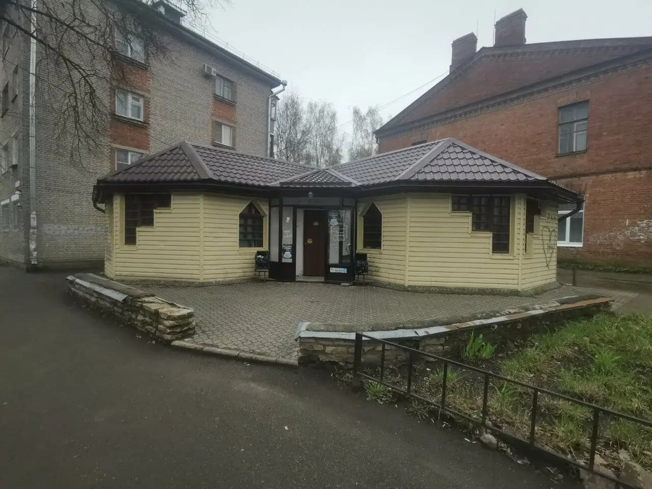 Кафе на Льва Толстого