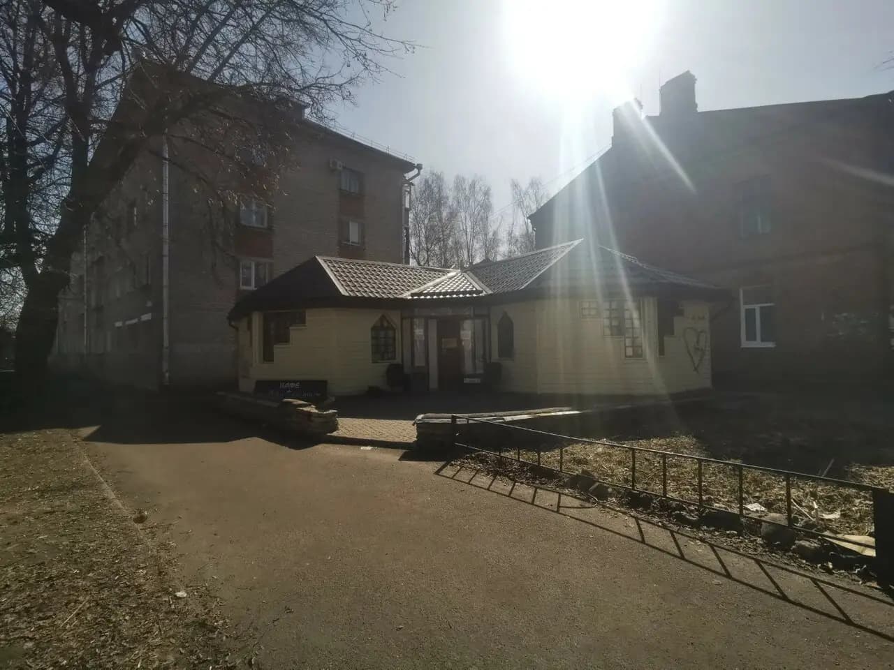 Кафе на Льва Толстого