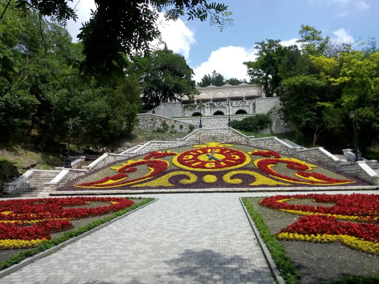 Академическая галерея